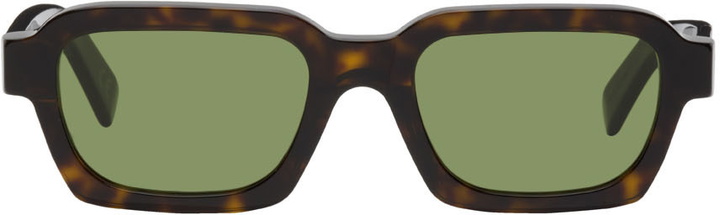 Photo: RETROSUPERFUTURE Tortoiseshell Caro Sunglasses