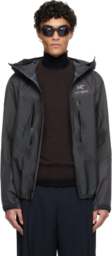 Photo: Arc'teryx Black Alpha Jacket