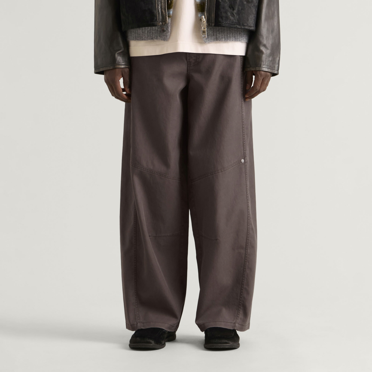 END. x Samsøe Samsøe Men's Saarix X Trousers in Overdyed Brown