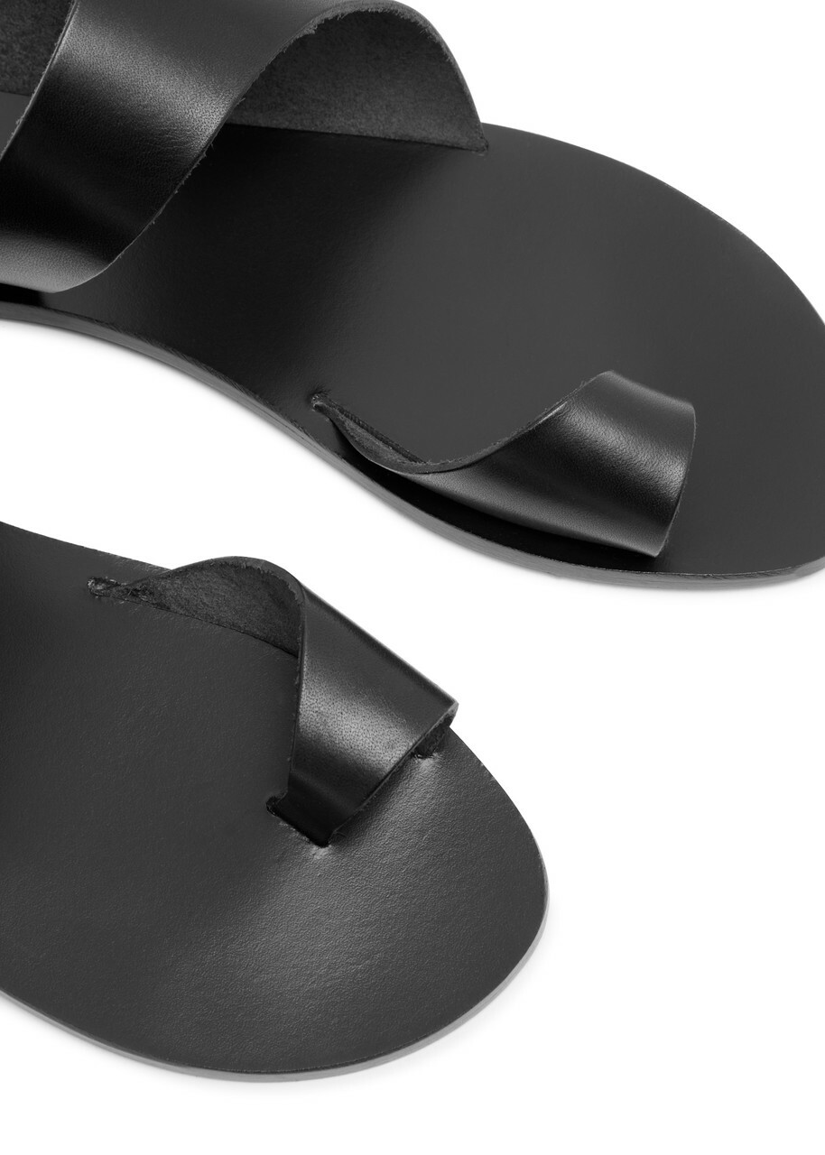 Atp Atelier Centola Leather Thong Sandals Black