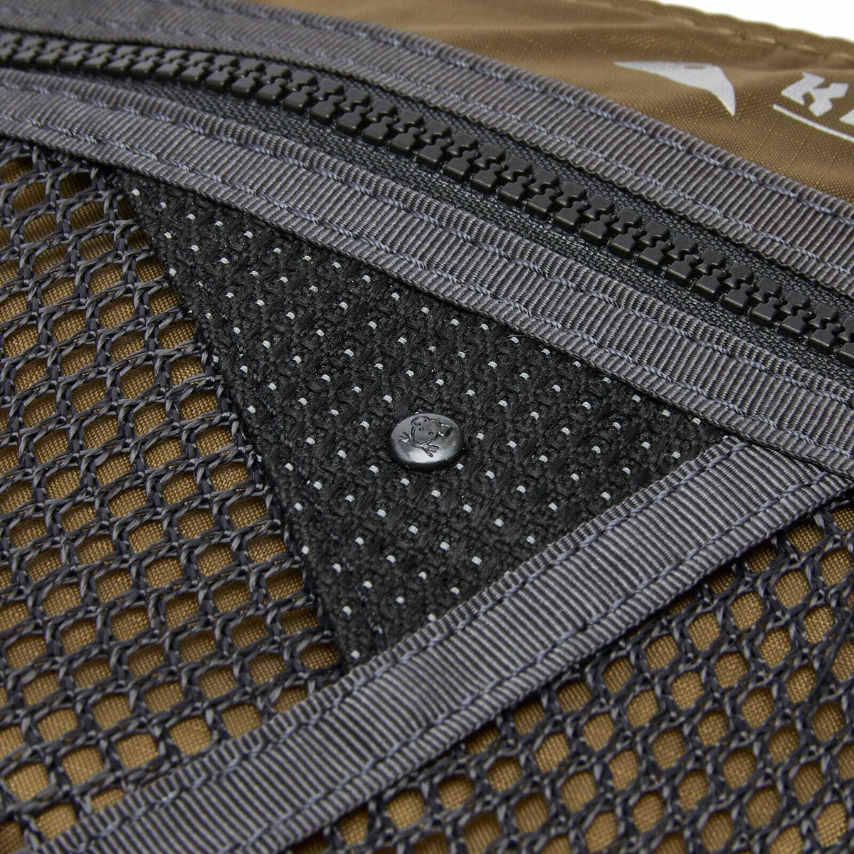 Klättermusen Men's Algir Accessory Bag - S in Olive 