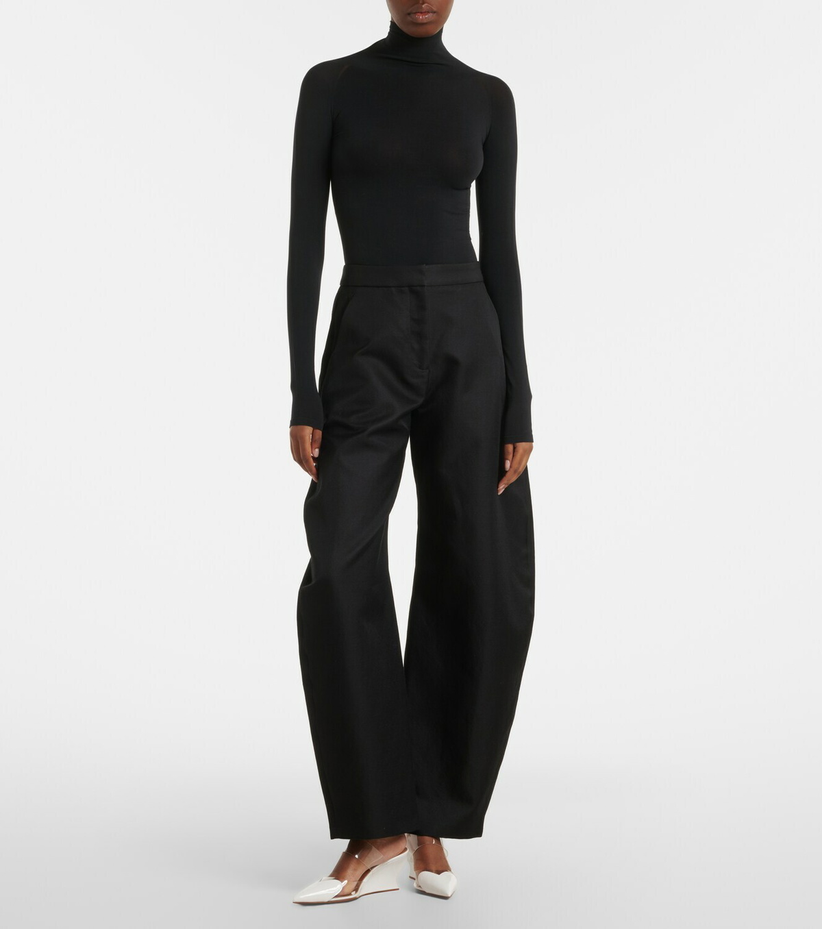 Alaïa Le Coeur patent leather wedge mules