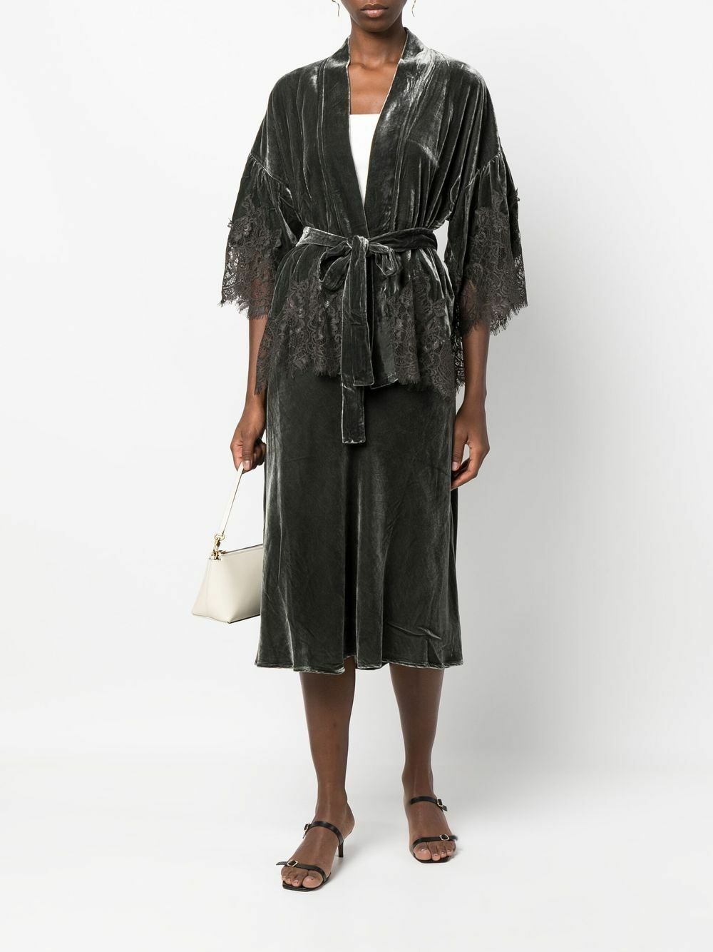 GOLDHAWK - Velvet Short Kimono
