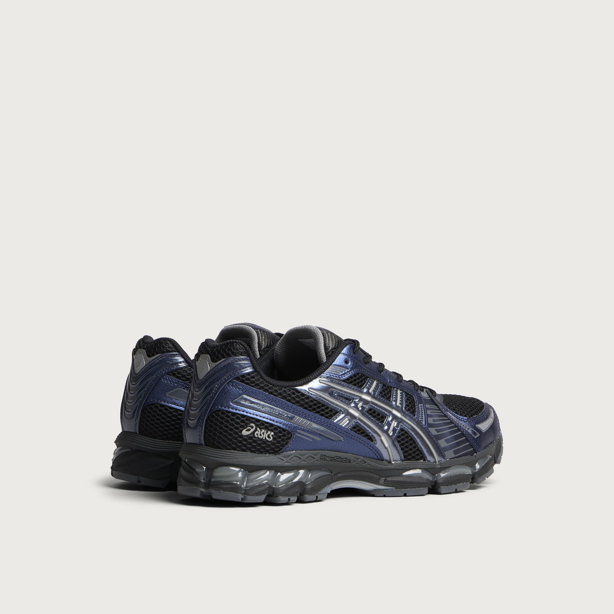Asics Men's GEL-KAYANO 12.1 Sneaker in Black/Carrier Grey
