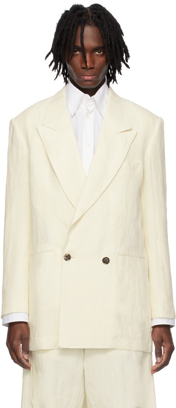 Photo: SOSHIOTSUKI Off-White Linen Washer Interlining Pocket 2B Double Breasted Blazer