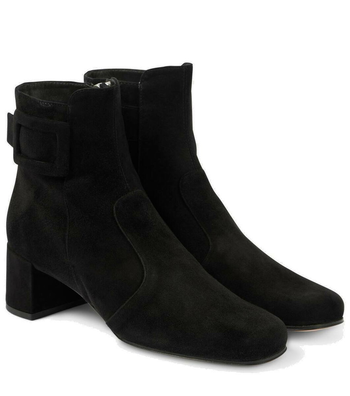 Photo: Roger Vivier Trés Vivier 45 suede ankle boots