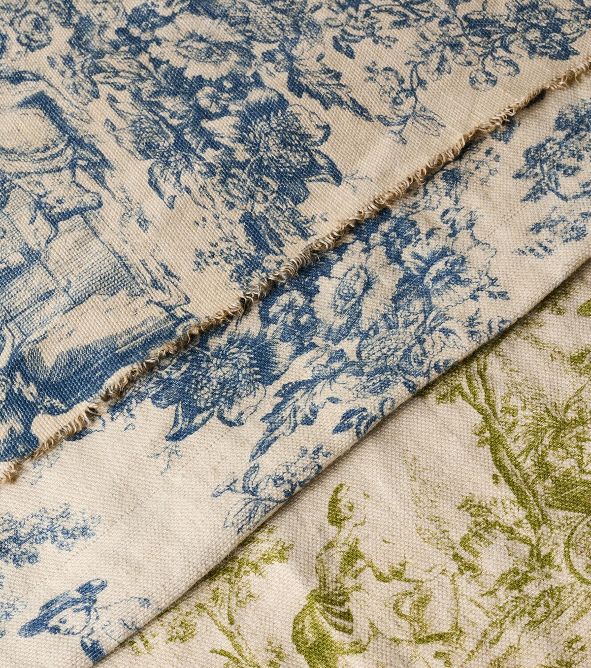 The House of Lyria Glafira floral linen tablecloth