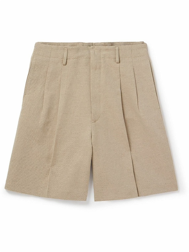 Photo: Loro Piana - Joetsu Wide-Leg Pleated Cotton and Linen-Blend Twill Shorts - Neutrals