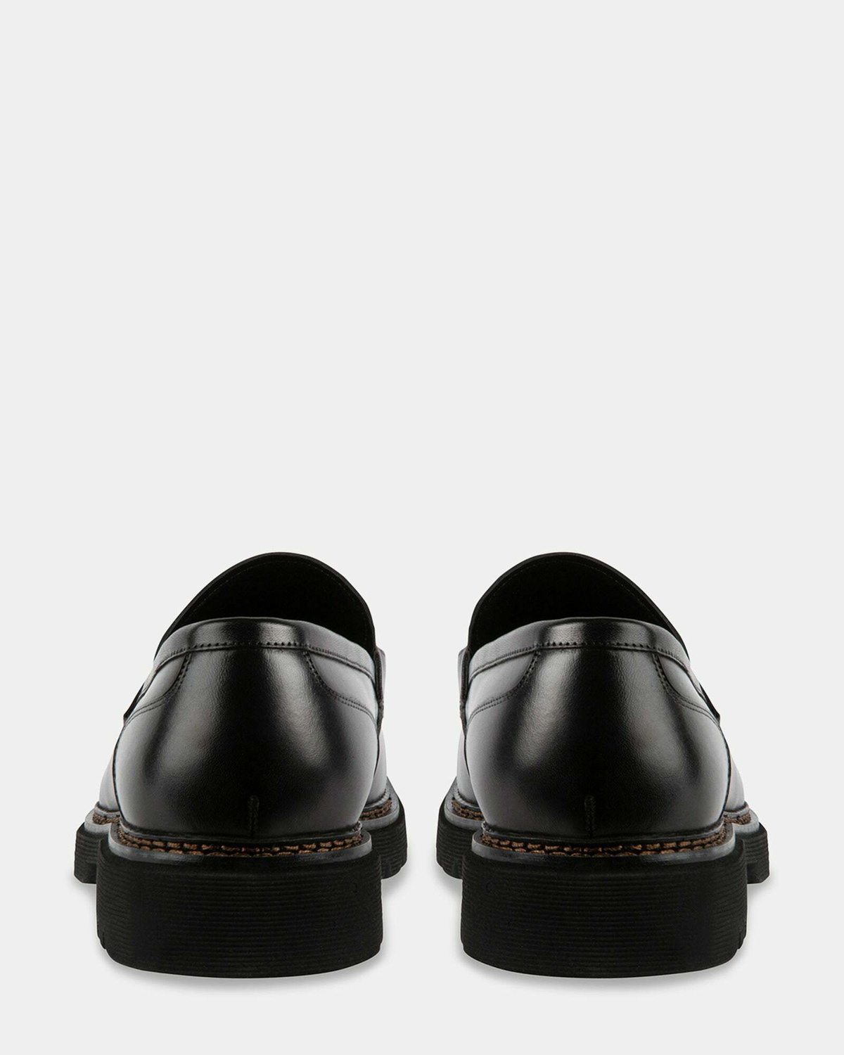 Steve Madden Elisio Loafers in Black