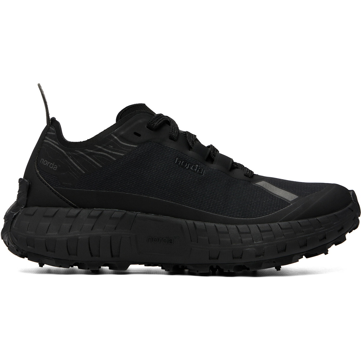 Norda Black 001A Sneakers