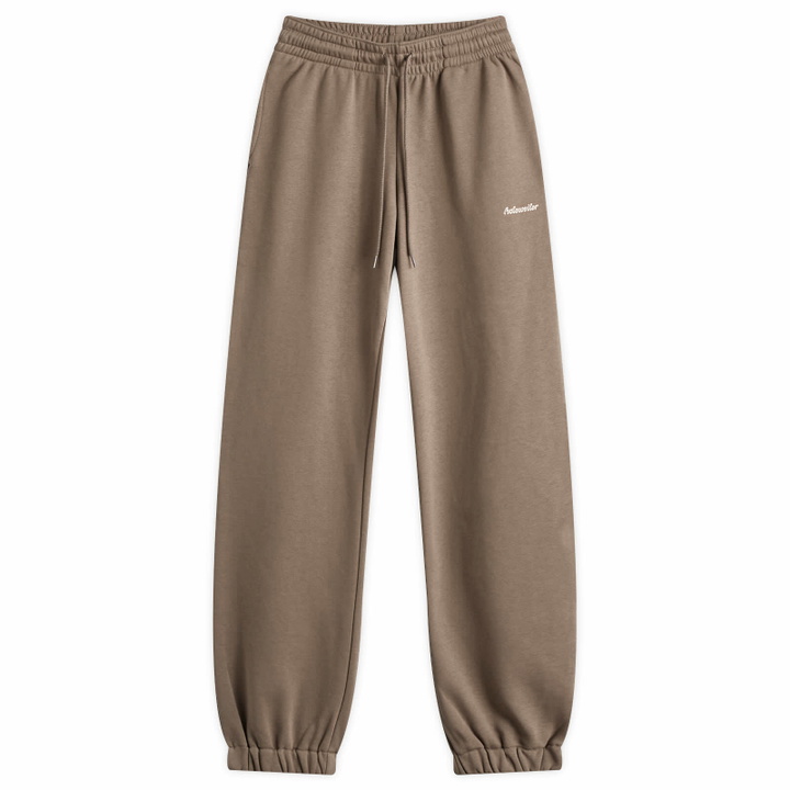 Photo: Holzweiler Women's W Regular Sweatpants in Taupe