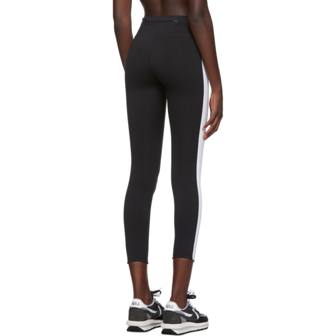 Nike - Black Flared Leggings