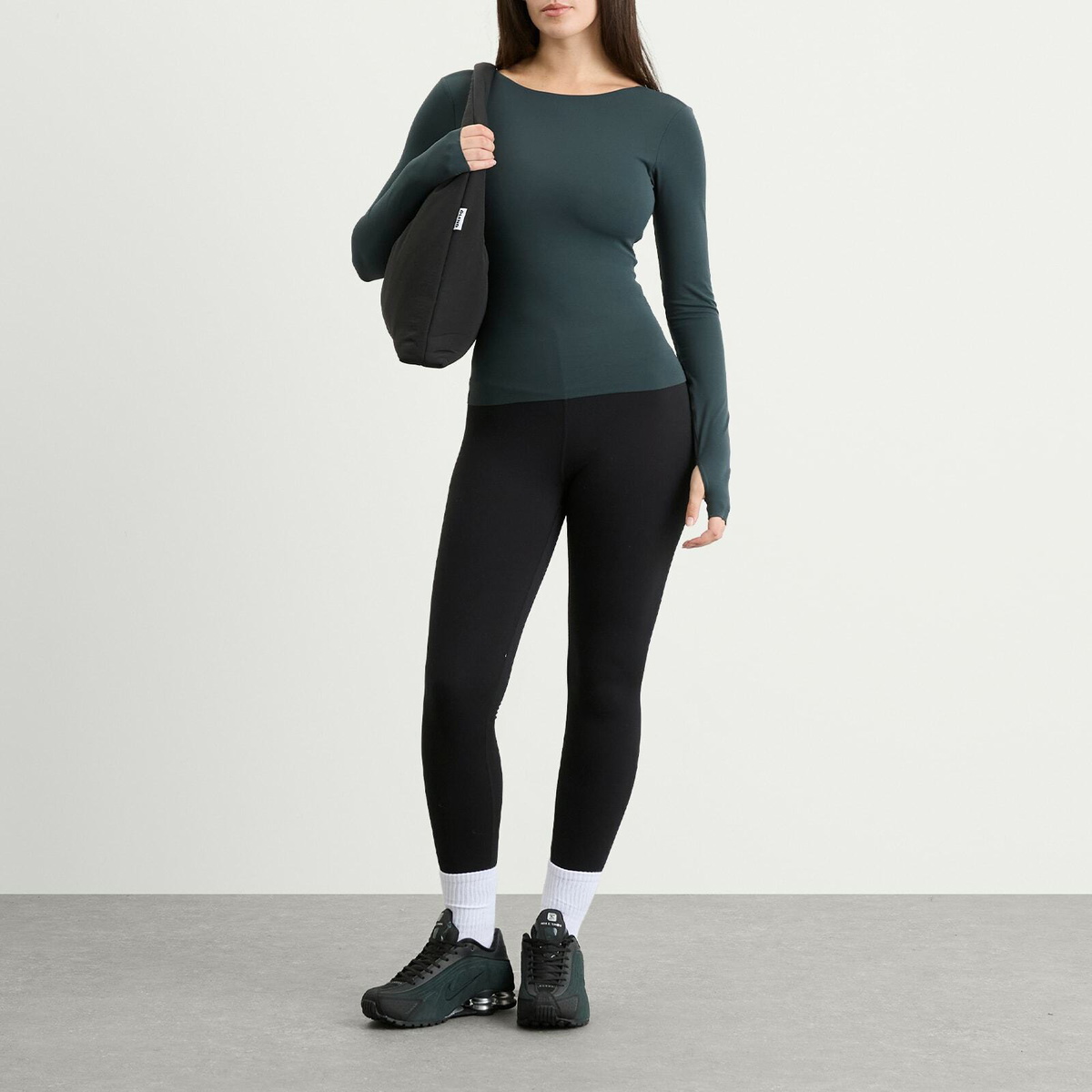 Nike Women's Zenvy Long Sleeve T-Shirt in Seaweed/White