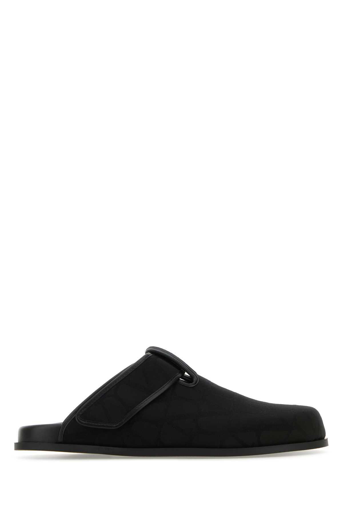 Valentino Garavani Printed Fabric Ta Chambre Slippers