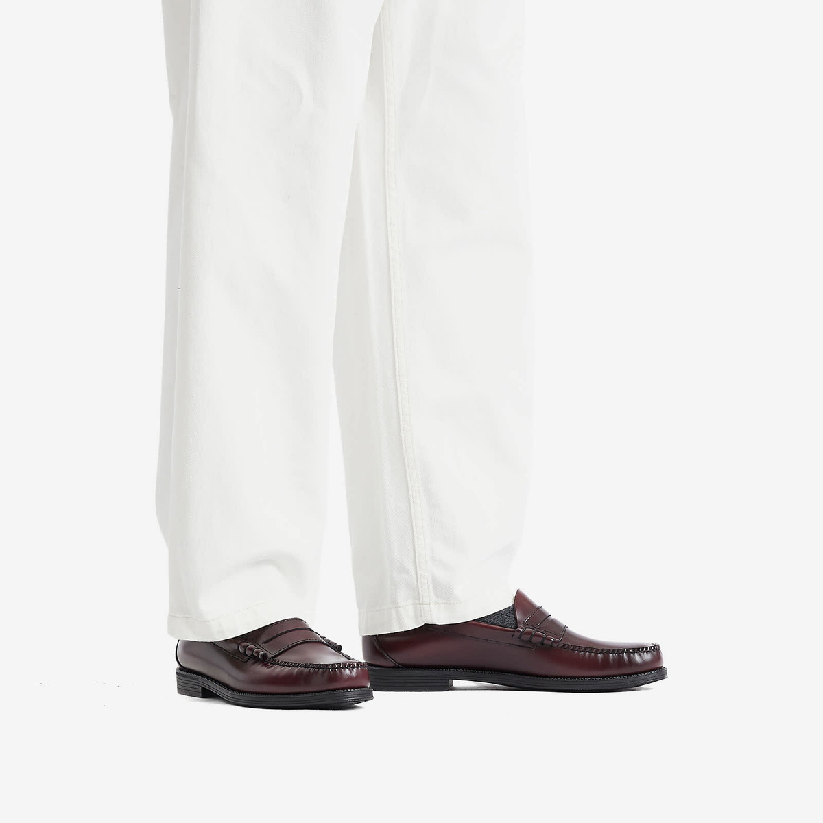 Bass Weejuns Men's Easy Weejun Larson Penny Loafer in Wine Leather