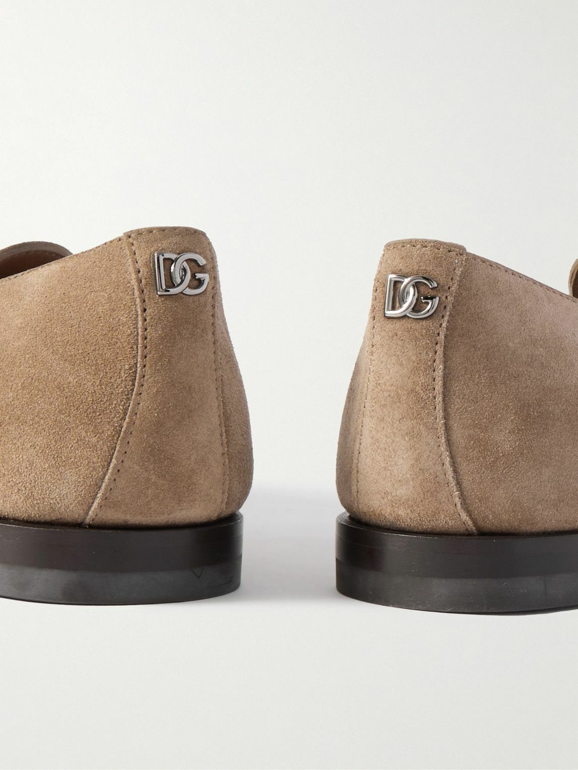 Dolce＆Gabbana 新作 サボ スエード＆もこもこファー DGロゴ 茶 Dolce&Gabbana - Logo-Embellished Suede Loafers - Brown Dolce