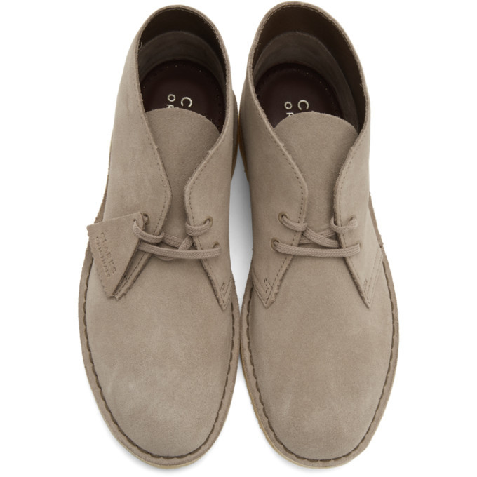 clarks desert boots taupe