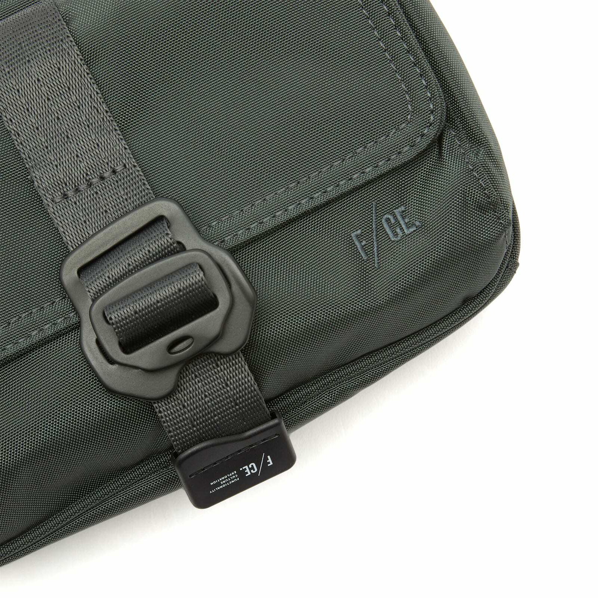 F/CE. 420 re/cor Holiday Bag in Grey 