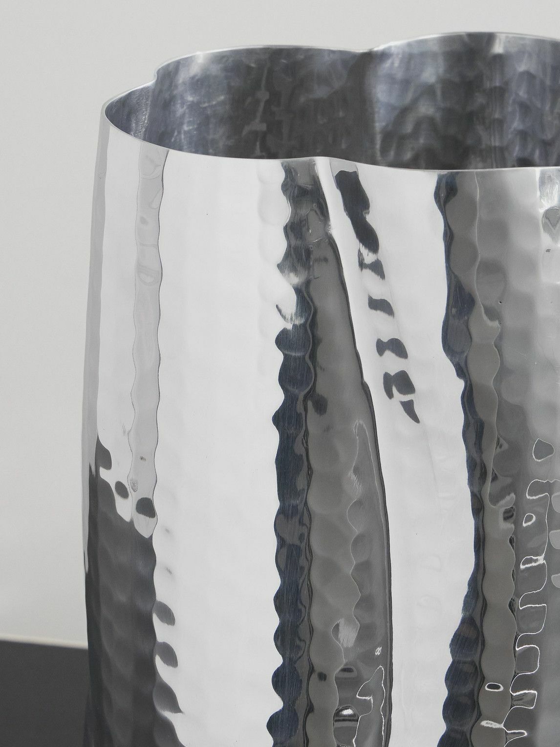Tom Dixon - Cloud Tall Aluminium Vase