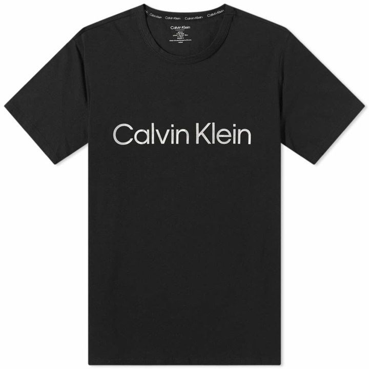 Photo: Calvin Klein Men's Chest Logo T-Shirt in Black