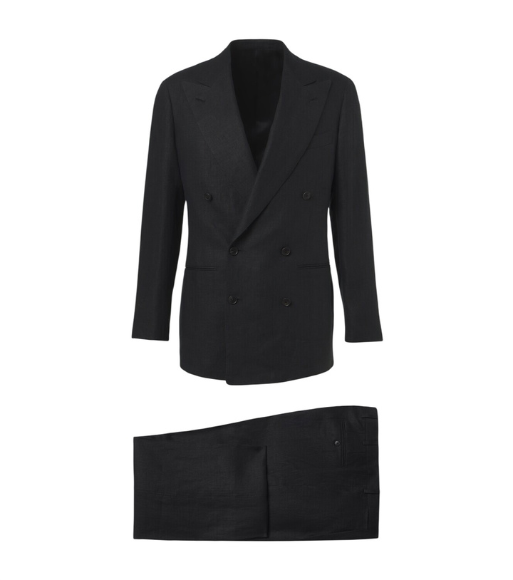 Photo: Saman Amel Double-breasted linen suit