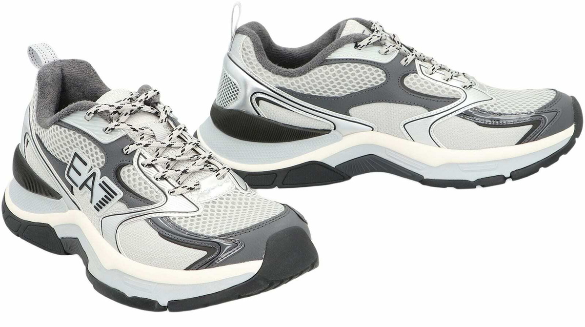 EA7 Predator Low-top Sneakers
