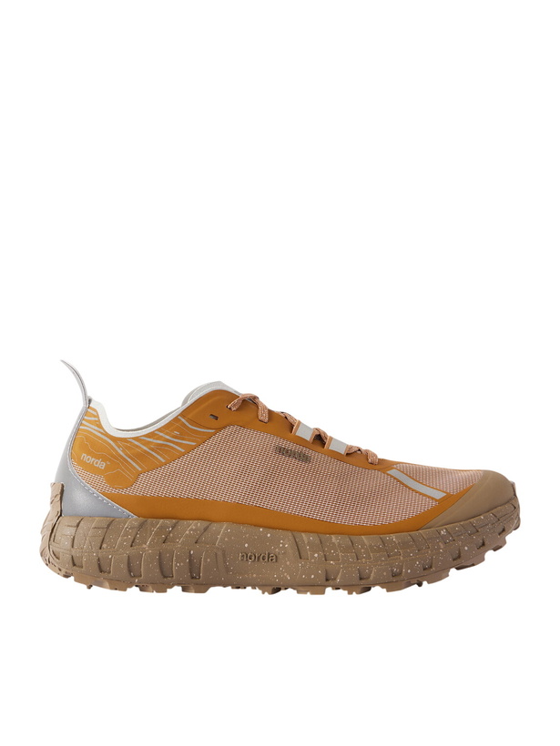 Photo: norda - 001A Dyneema® Running Sneakers - Brown
