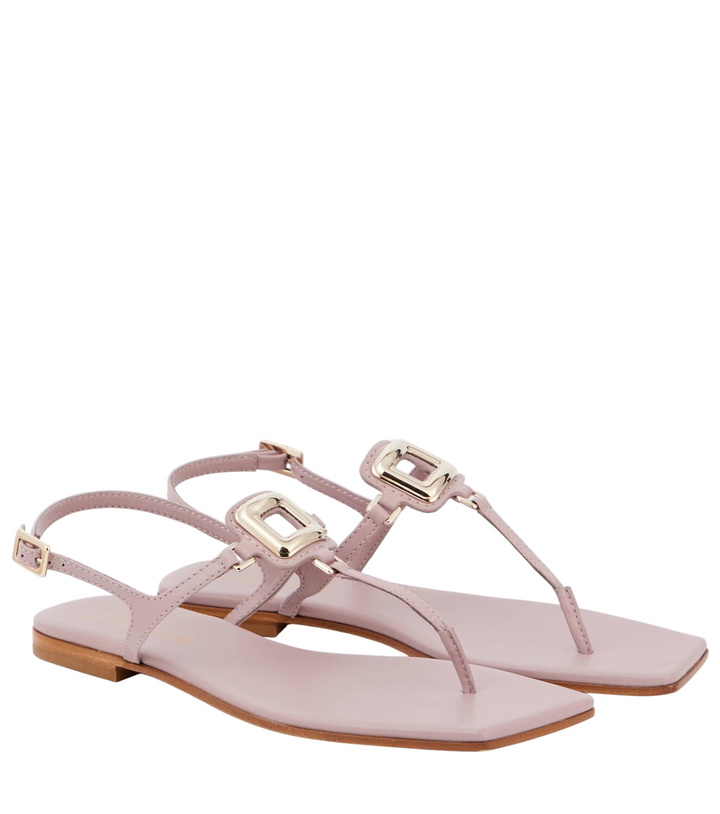 Photo: Roger Vivier Viv' By The Sea leather thong sandals