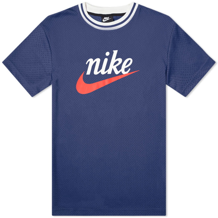 Photo: Nike Heritage Mesh Logo Tee