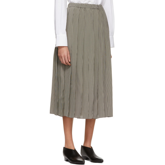 Sara Lanzi Black and White Check Pleated Skirt
