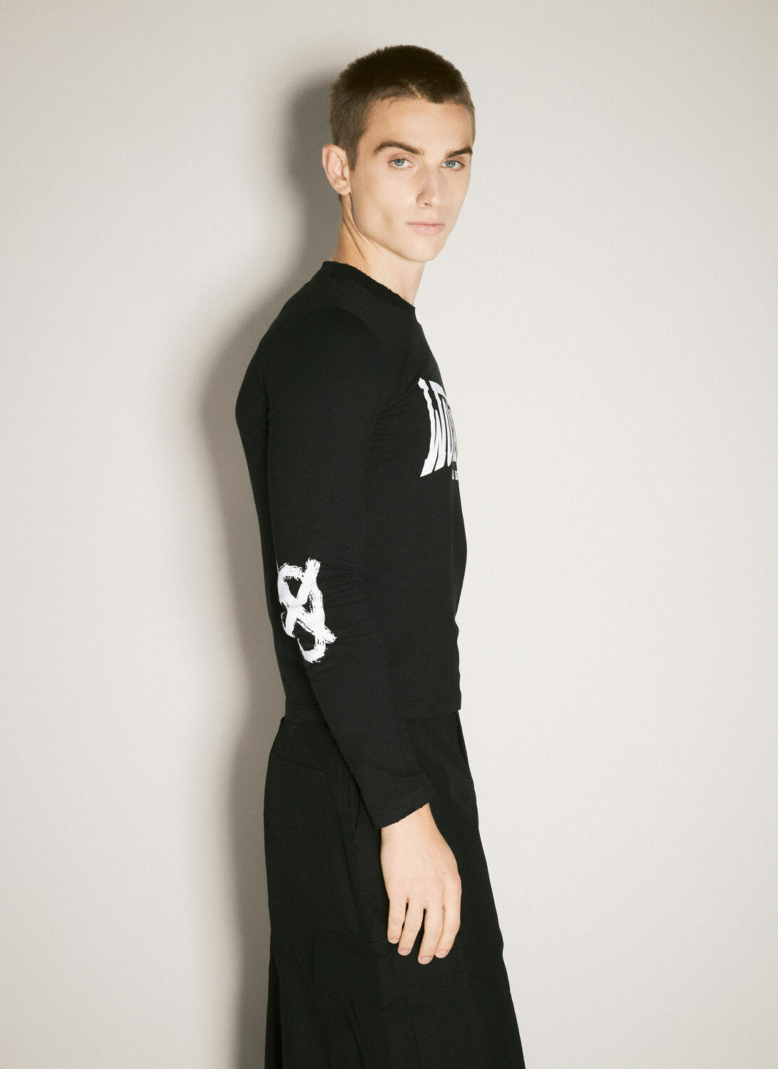032C Victor Tight Long Sleeve T-Shirt