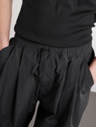 A Kind Of Guise - Chukar Straight-Leg Woven Trousers - Black