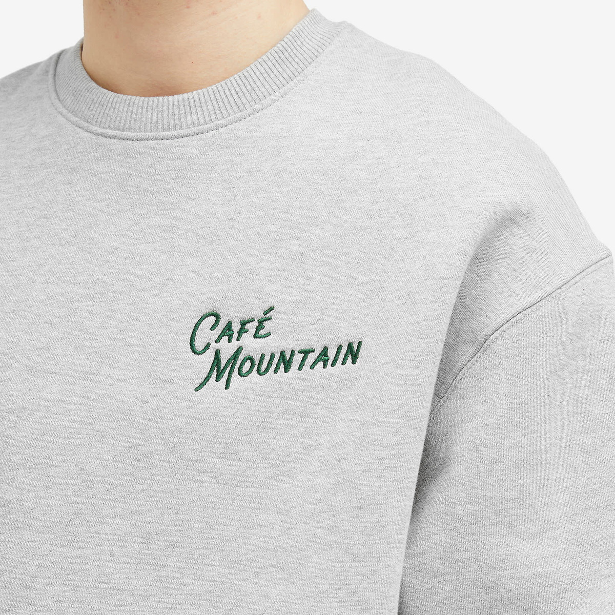 Café Mountain Men's Embroidered Script Crew Sweatshirt in Grey