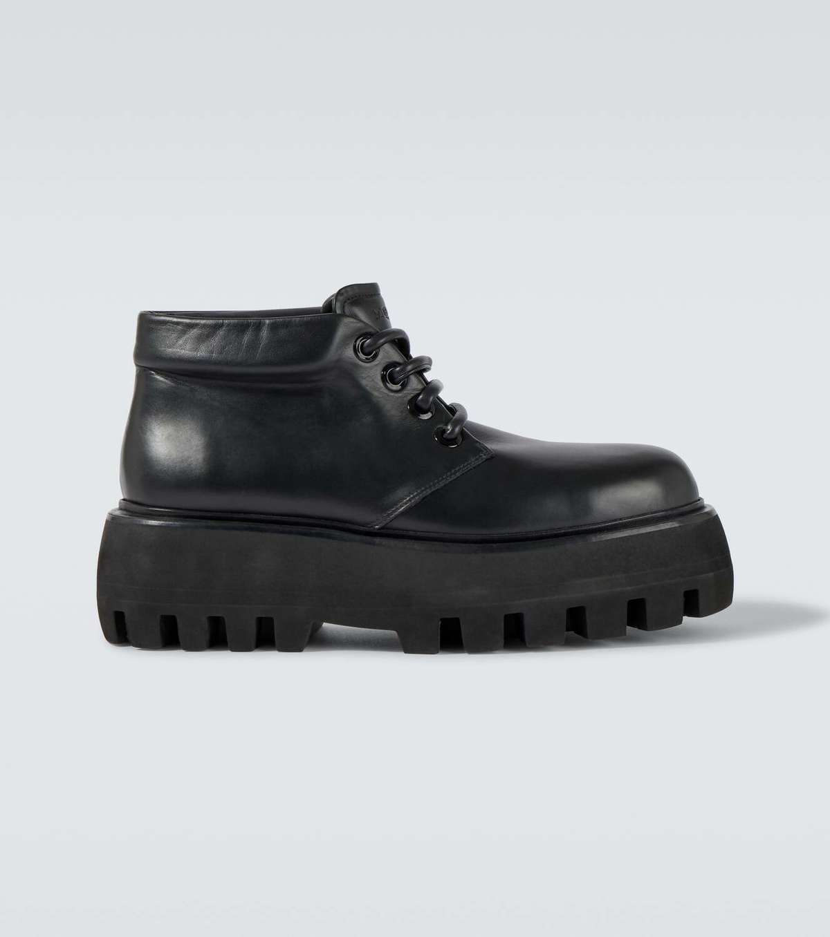【関税込み】McQueen ブラック Sofa チェルシーブーツ Alexander McQueen Sofa Chelsea Boots | Black | FARFETCH