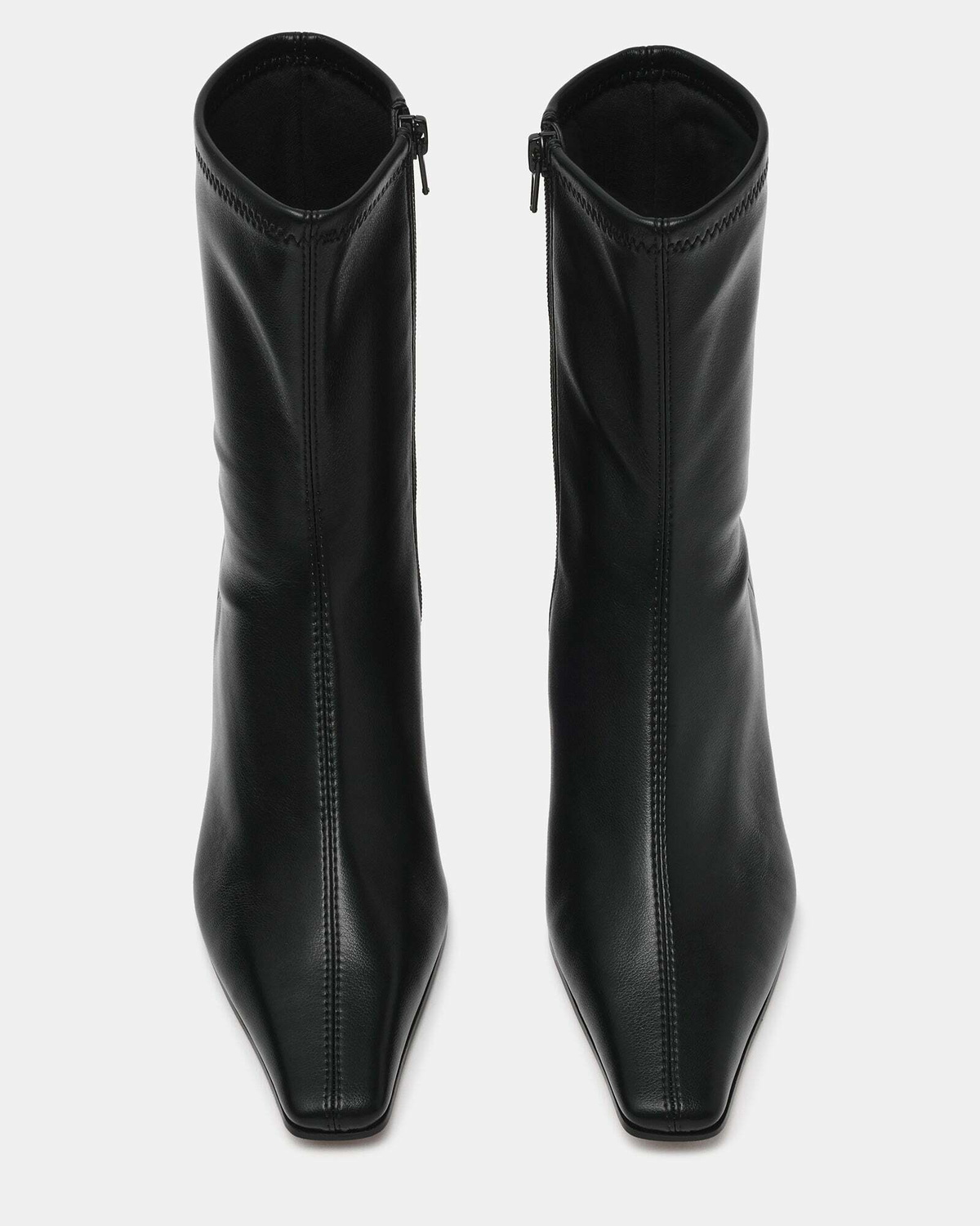 Steve Madden Kimmens Booties in Black