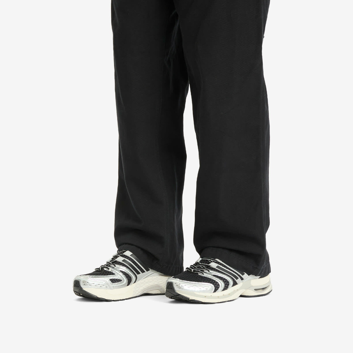 Adidas Adistar Control 5 in Black/Silver Metallic/Grey One