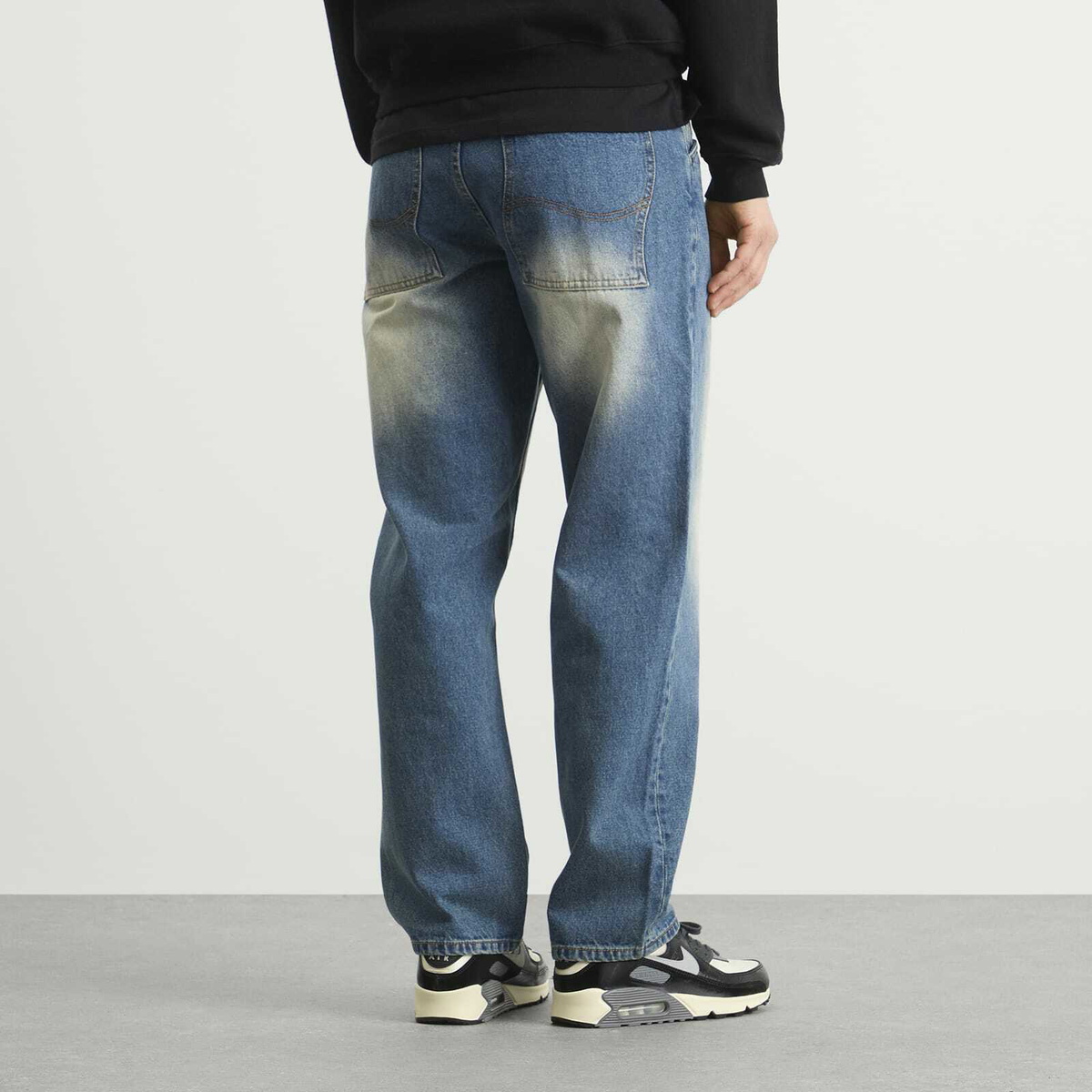 Dime Men's Relaxed Denim Jeans in Sandblasted Indigo