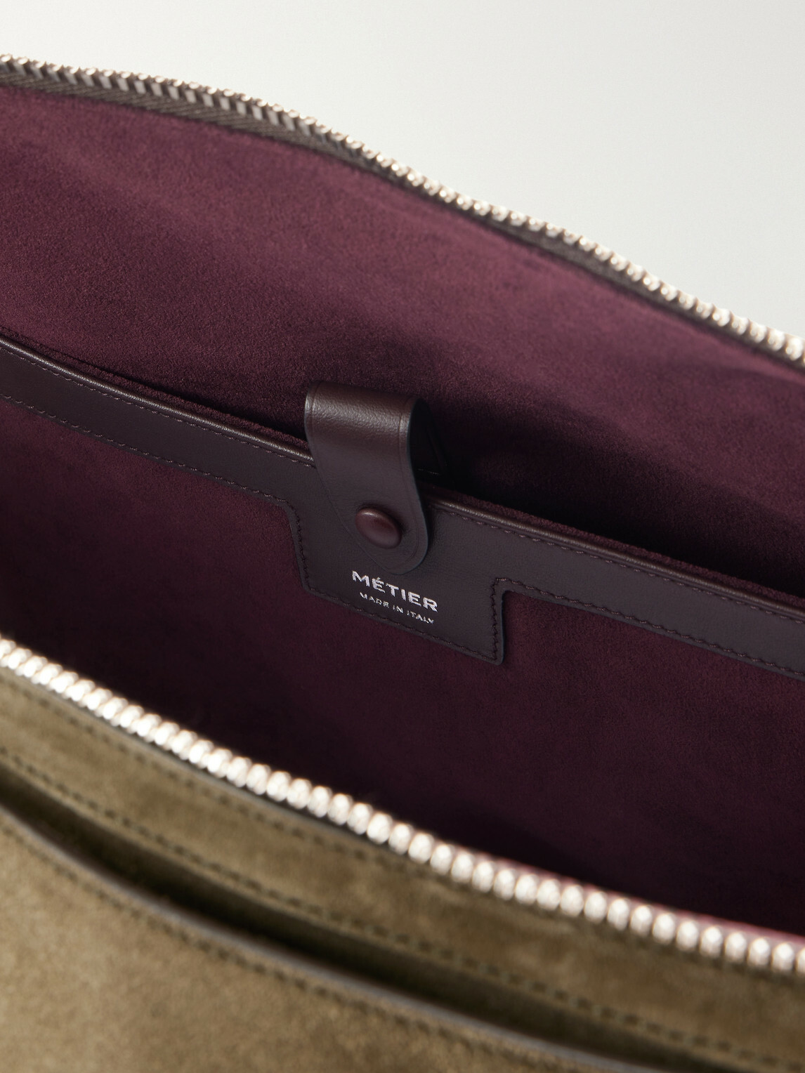 Métier - Nomad All Day Suede Weekend Bag