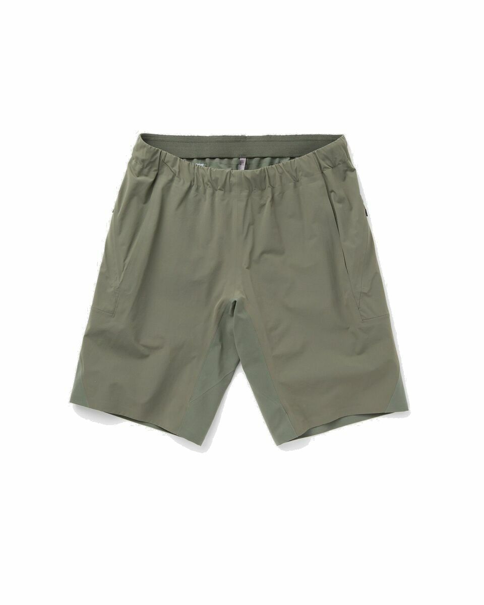 Photo: Arc´Teryx Veilance Secant Comp Short Green - Mens - Casual Shorts