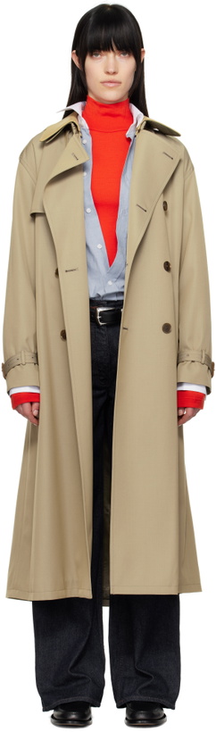 Photo: AURALEE Beige Light Wool Max Trench Coat