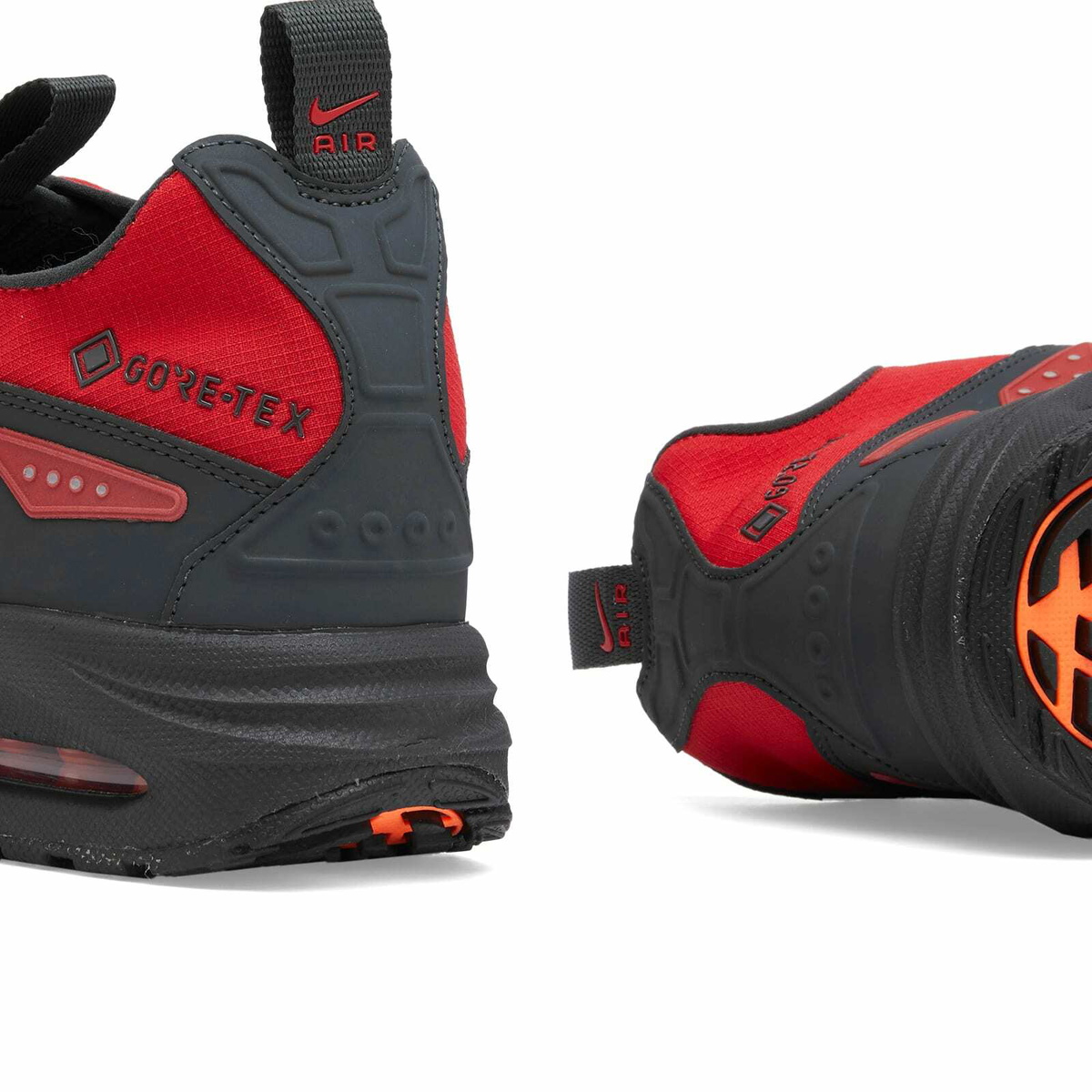 Nike Air Max SNDR Gore-Tex W Sneaker in Red/Black/Grey Nike