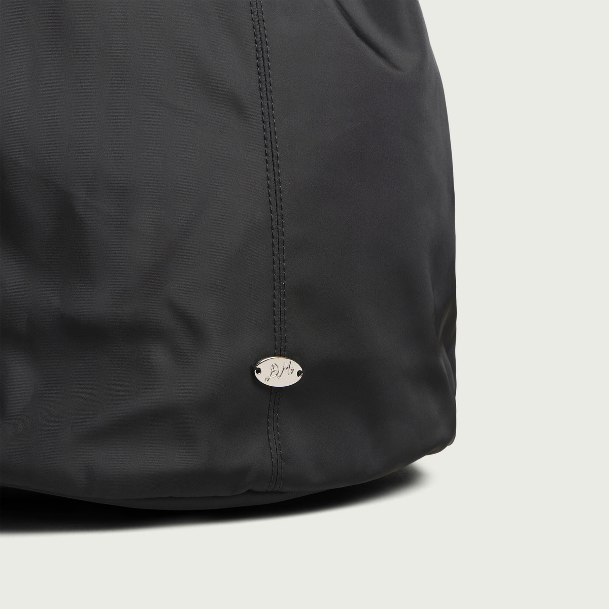 Damson Madder Women's Gene Bag in Black