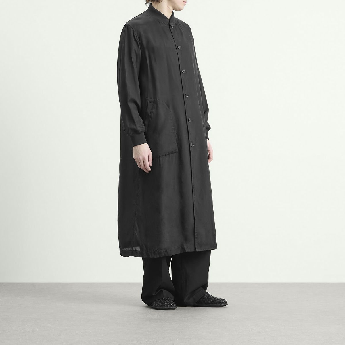 Comme des Garçons Men's Long Formal Coat in Black