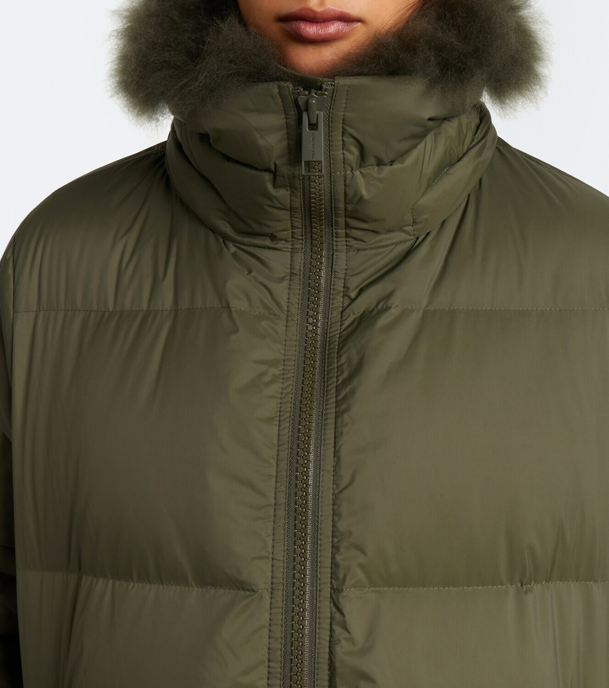 Yves Salomon Shearling-trimmed down jacket