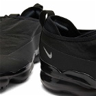 Nike Men's Air Vapormax Moc Roam Sneakers in Black/Metallic Silver