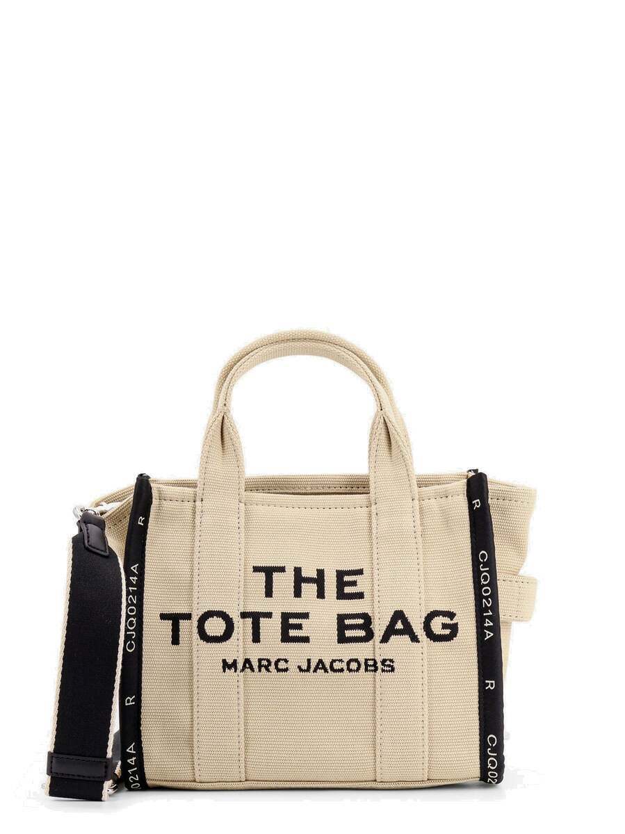 Marc Jacobs Women's Pouch in Pelle Beige
