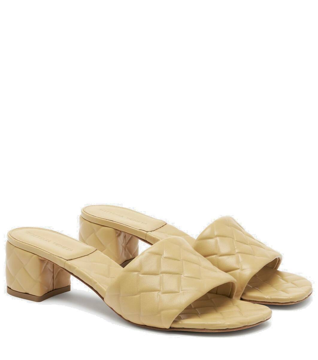 【送料&関税込】Bottega Veneta Amy Leather Mules Bottega Veneta Amy leather mules Bottega Veneta