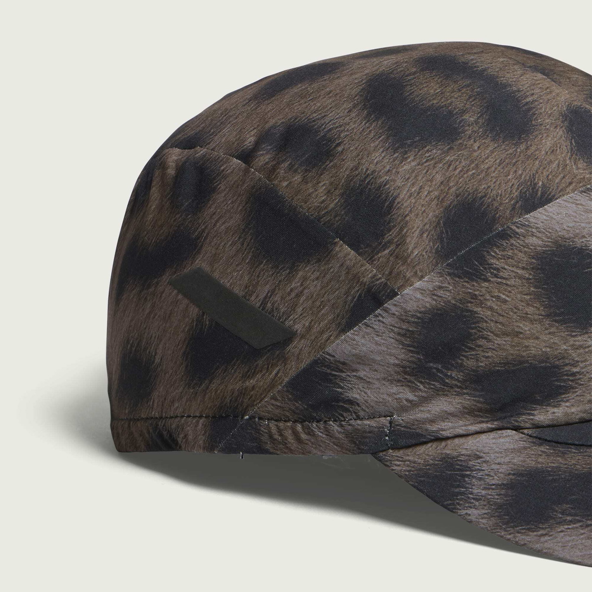 SOAR Men's Printed Run Cap in Leopard