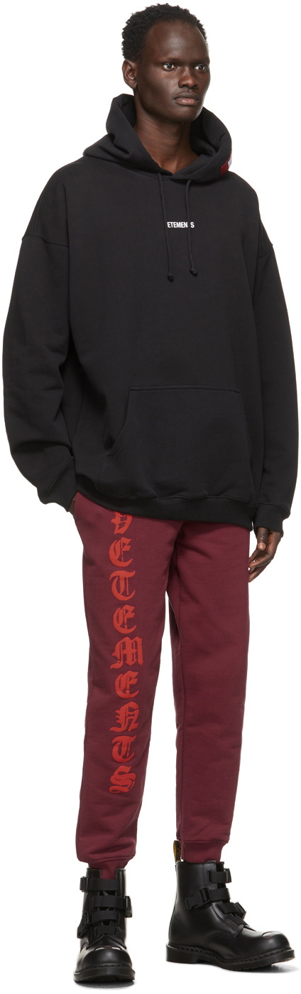 VETEMENTS Black Logo Patch Hoodie Vetements VETEMENTS Black Logo Patch Hoodie Vetements