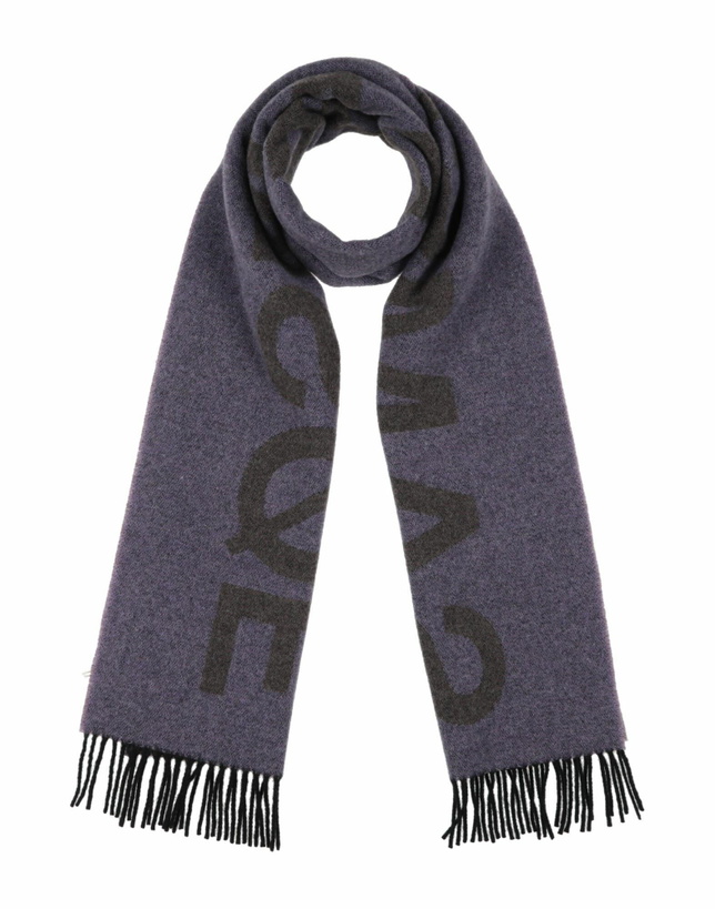 Photo: Samsøe Φ Samsøe Womens Scarf Khaki